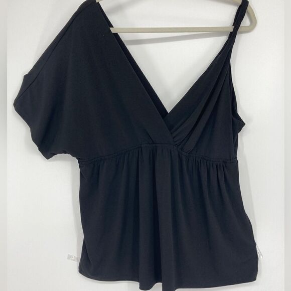 Torrid Black One Sleeve V Neck Blouse Plus Size 2 Like New - Picture 1 of 5